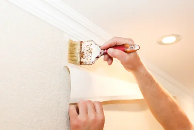 Pose de papier peint à Crevant — revêtements muraux et toiles de verre